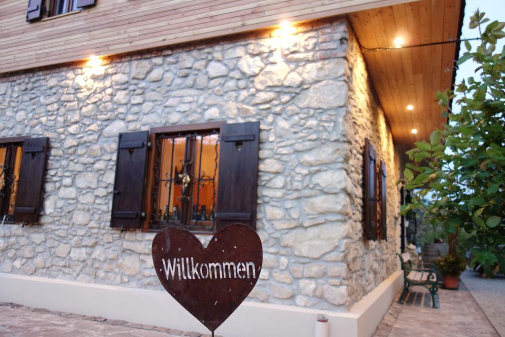 Weingut Primus Suedsteiermark Spielfeld Exterior photo